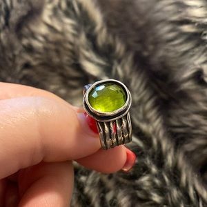 *VINTAGE* Silpada Green Stone Ring Wide Band Sterling Silver Size 8